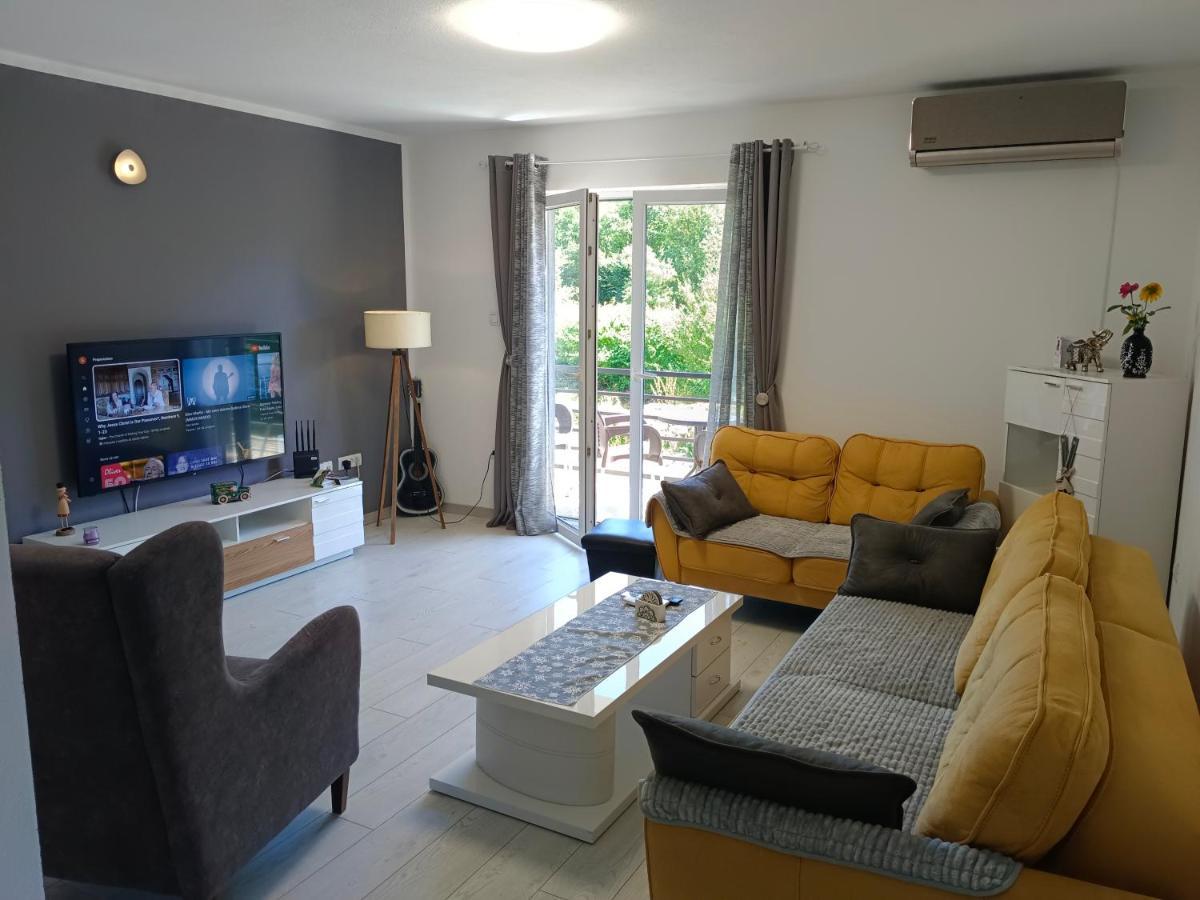 Apartman Irvas Kolasin Exterior photo